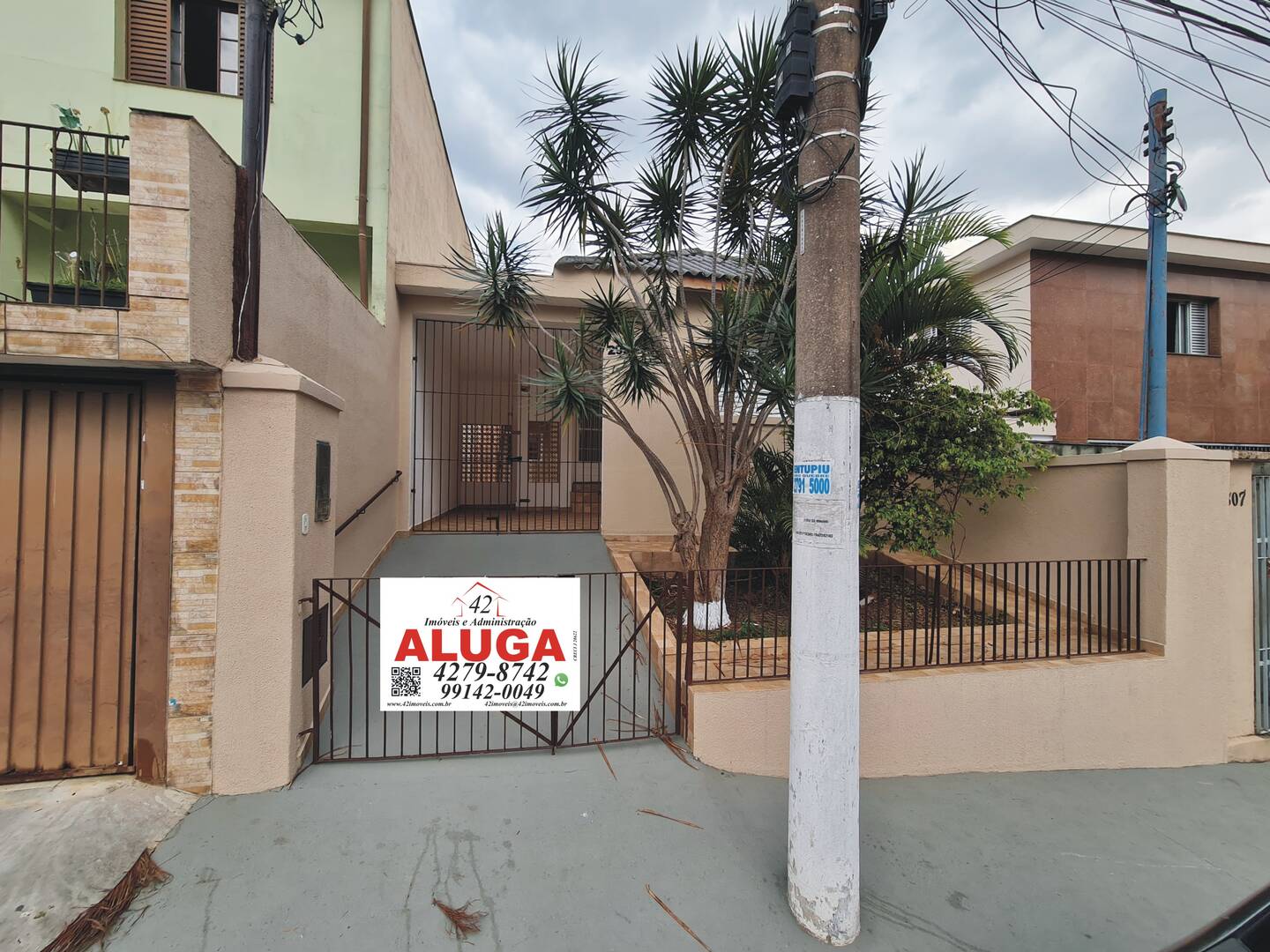 #042542240 - Casa para Locação em São Paulo - SP