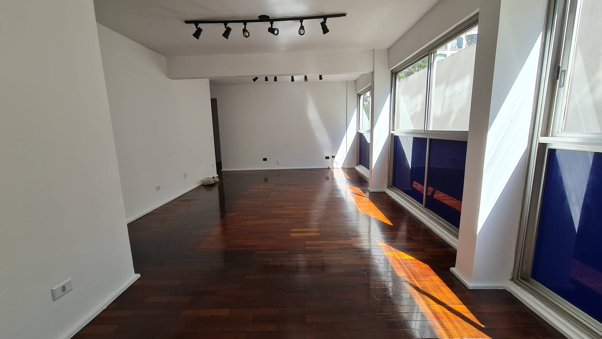 #042042306 - Apartamento para Locação em São Paulo - SP