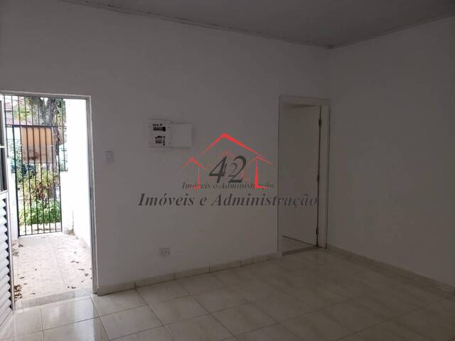 #042027 - Casa para Venda em São Paulo - SP