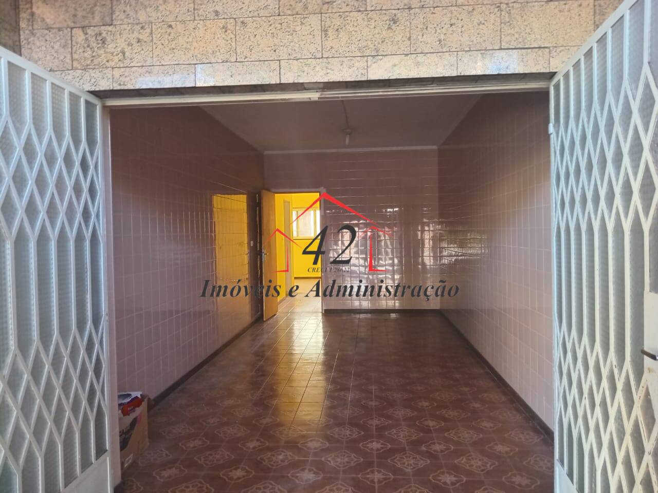 Sobrado, 3 quartos, 257 m² - Foto 1