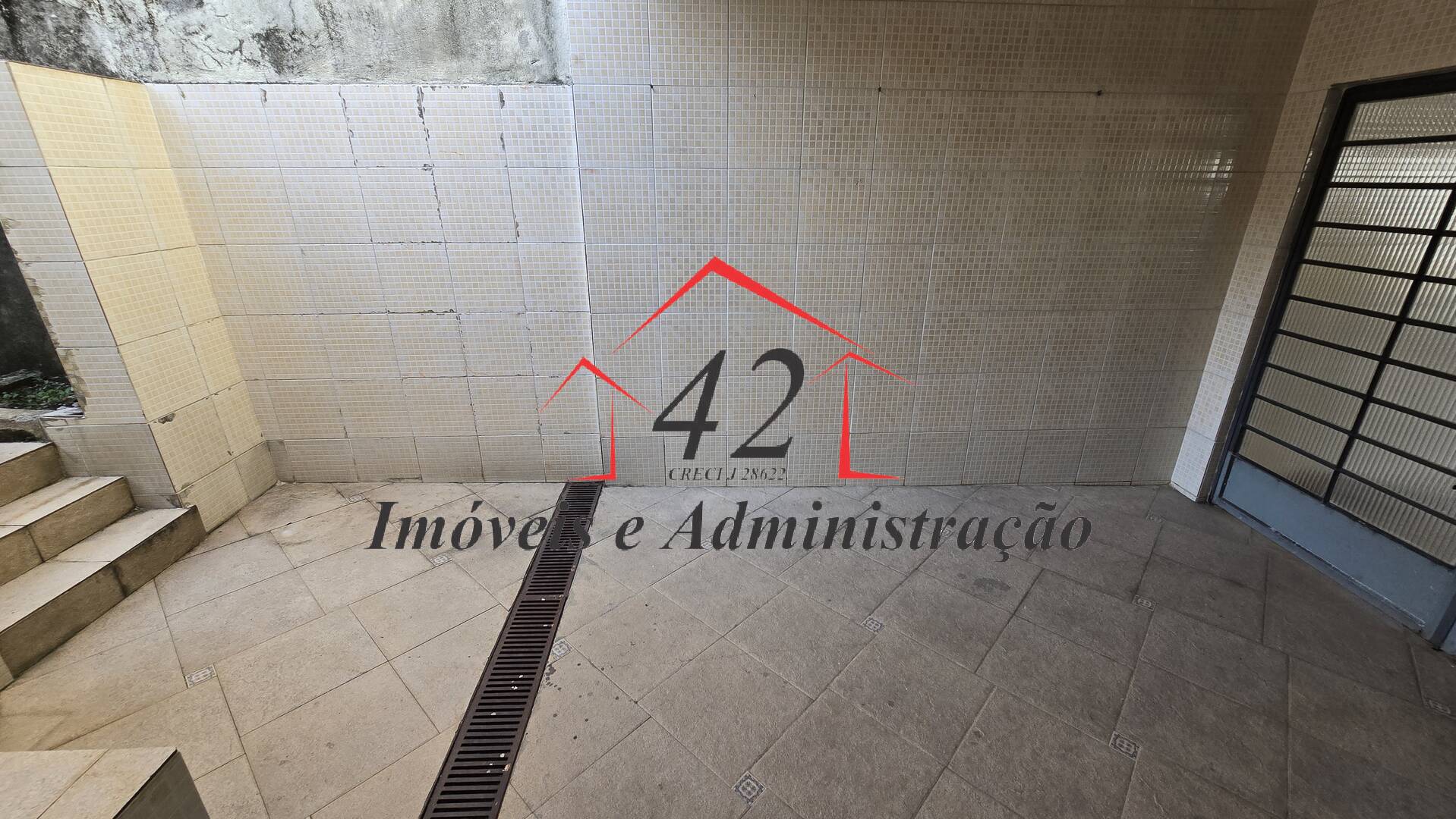Sobrado à venda com 2 quartos, 148m² - Foto 13