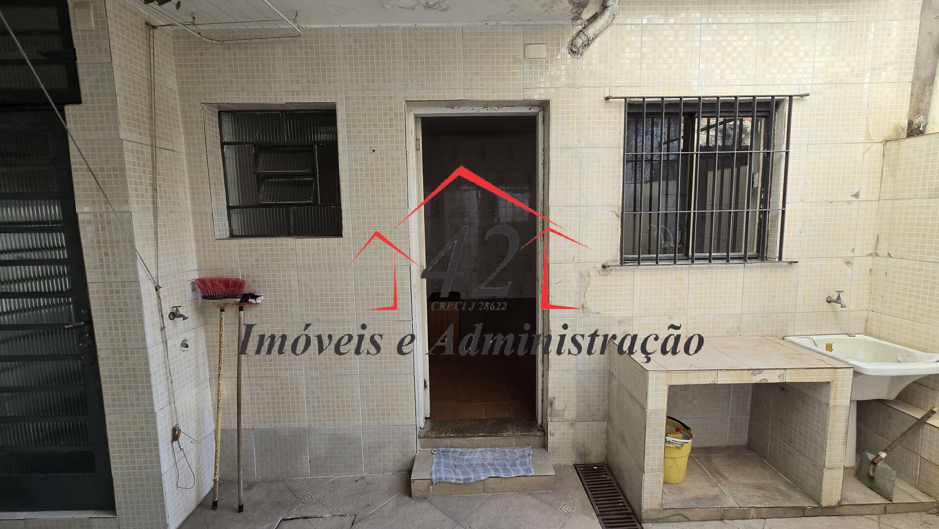 Sobrado à venda com 2 quartos, 148m² - Foto 18