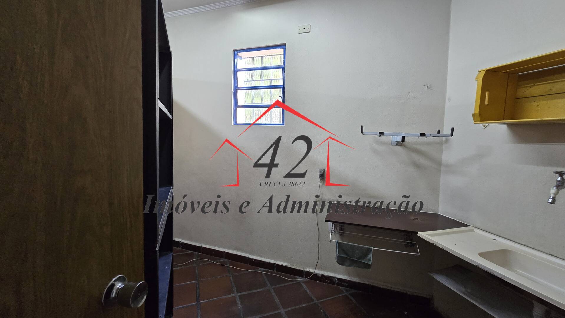 Prédio Inteiro para alugar, 109m² - Foto 13