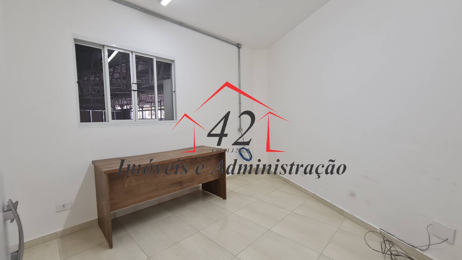 Prédio Inteiro para alugar, 305m² - Foto 24