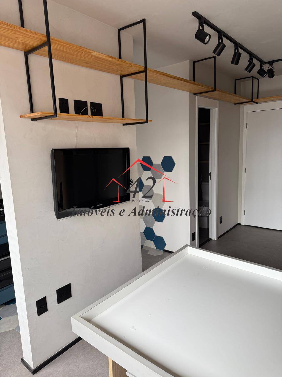 Apartamento para alugar com 1 quarto, 27m² - Foto 9