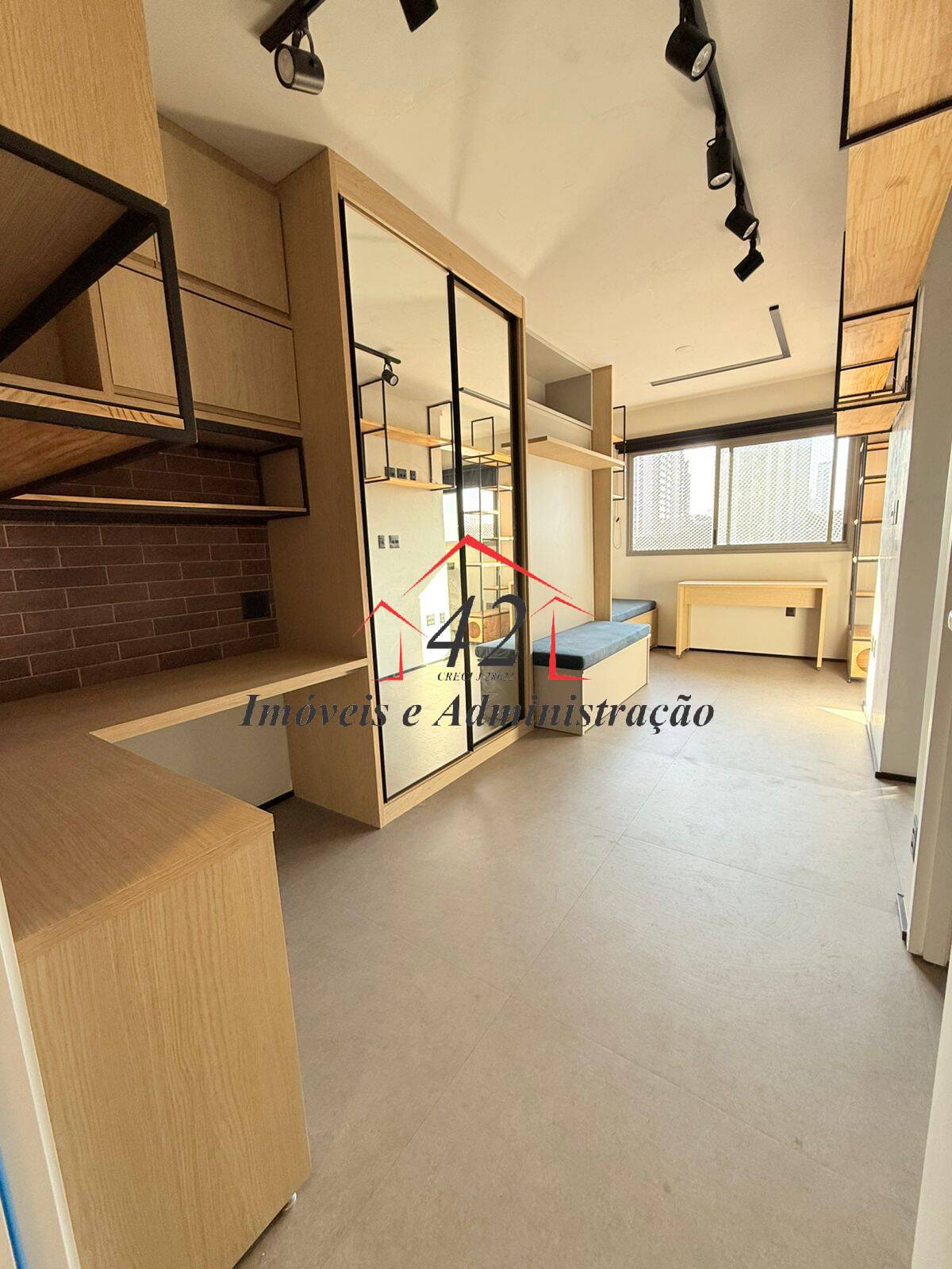 Apartamento para alugar com 1 quarto, 27m² - Foto 11