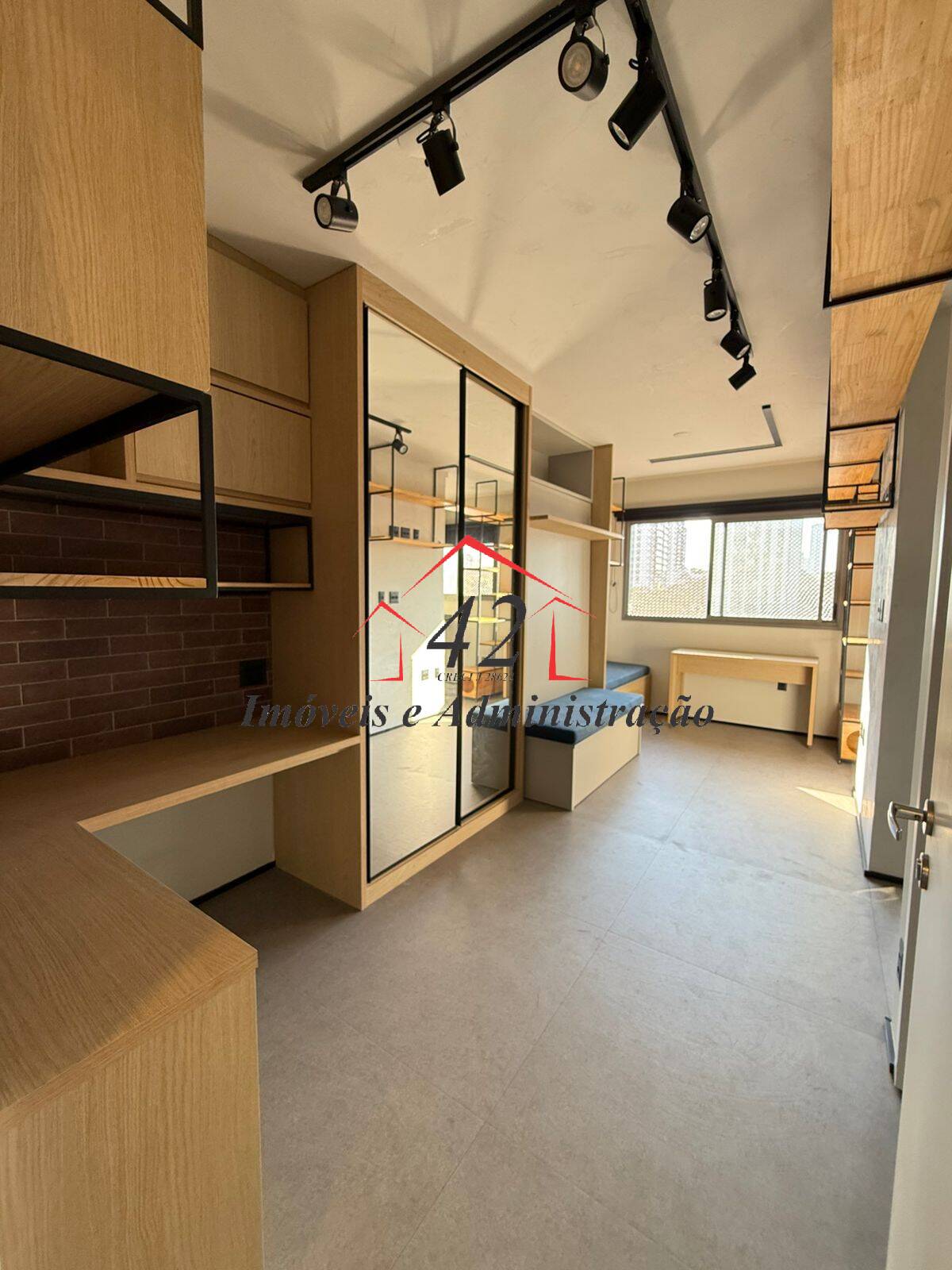 Apartamento para alugar com 1 quarto, 27m² - Foto 24